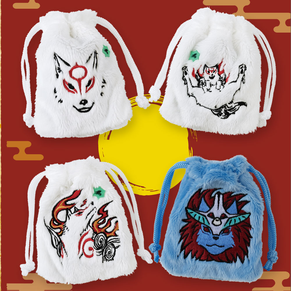 この世のぬくもりが、巾着に蘇る！　「大神」シリーズより、「アマテラス」「オキクルミ」の刺繍入りふわふわ巾着が新登場！