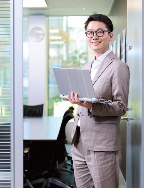 中西 勇磨　企画戦略統 経営企画部 コーポレート戦略室 室長